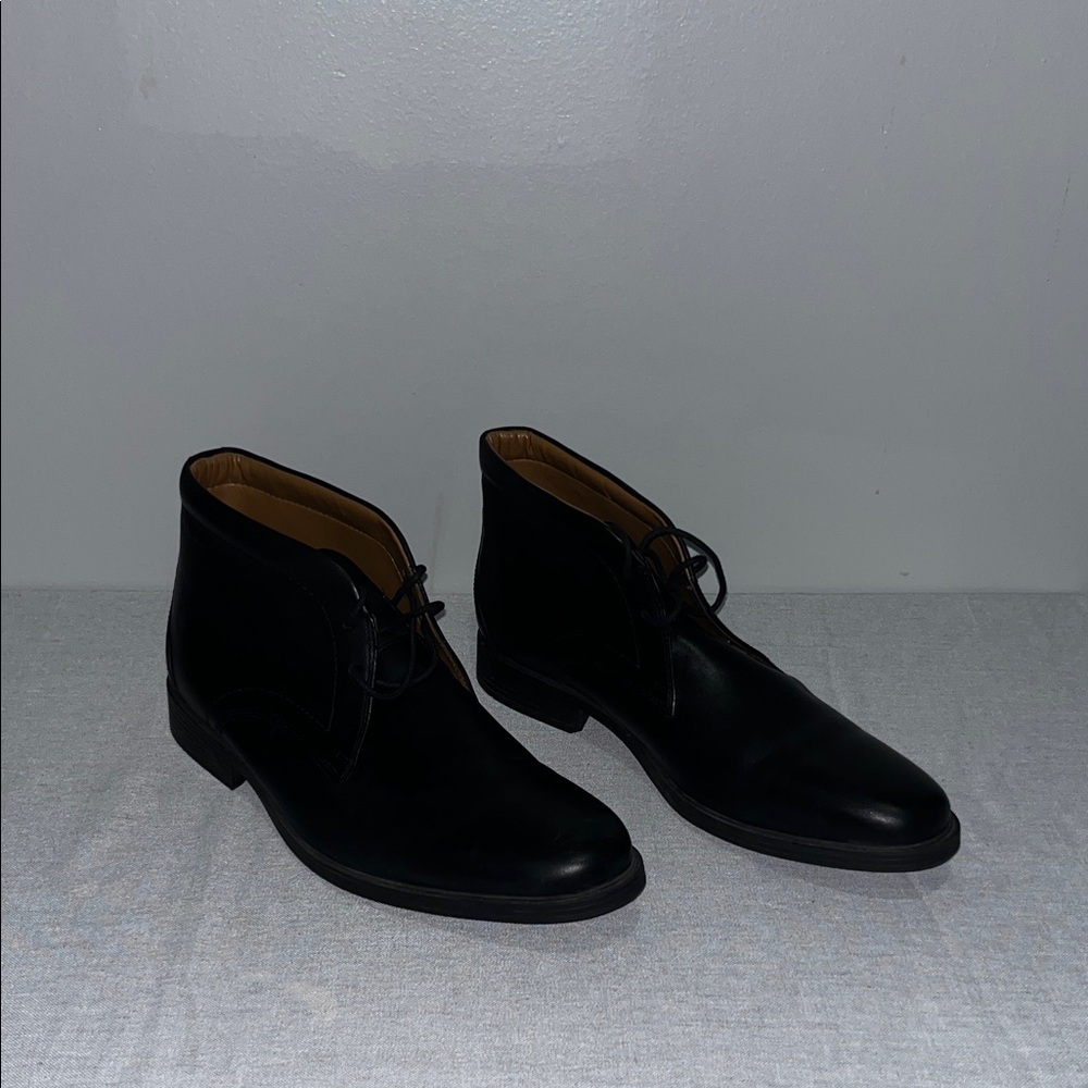 Clarks Chukka Boots Men's Sz 11